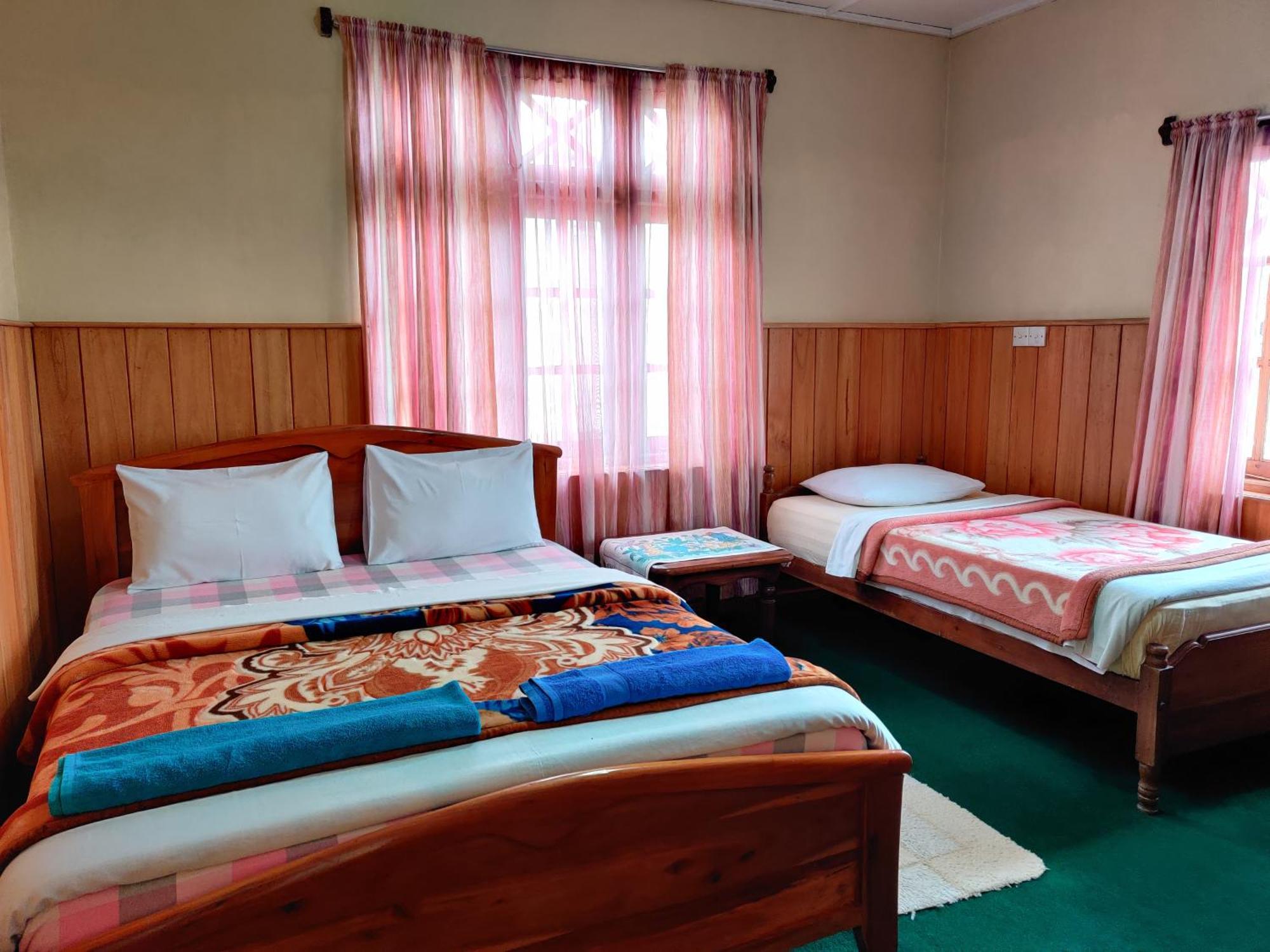 Carnation Rest Hotell Nuwara Eliya Exteriör bild