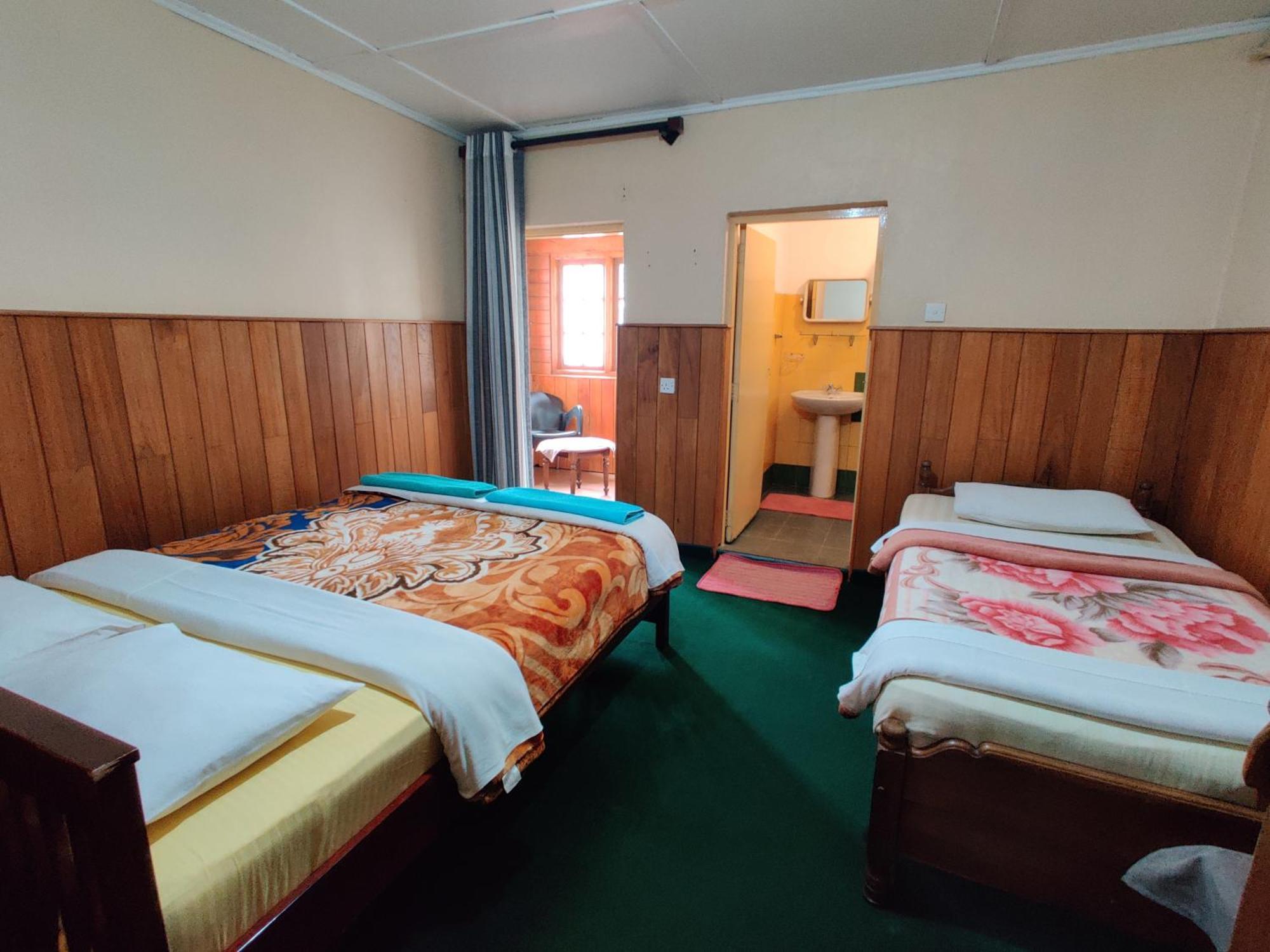 Carnation Rest Hotell Nuwara Eliya Exteriör bild